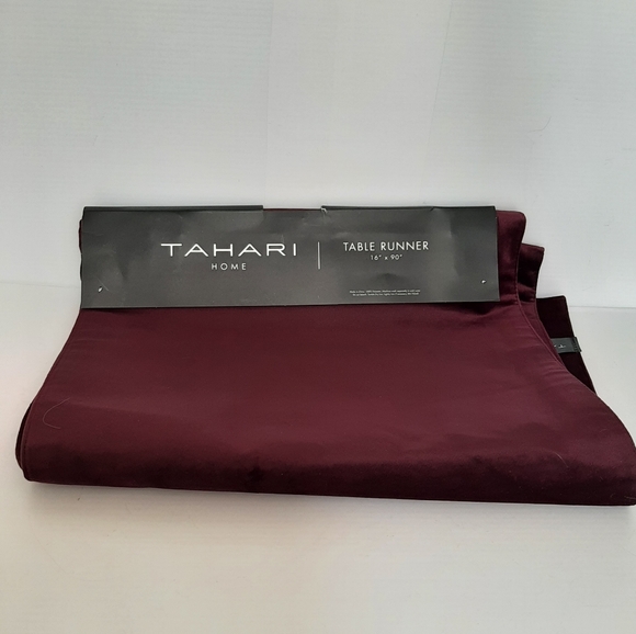 TAHARI 16 x 90 Eggplant Table Runner - Picture 7 of 16